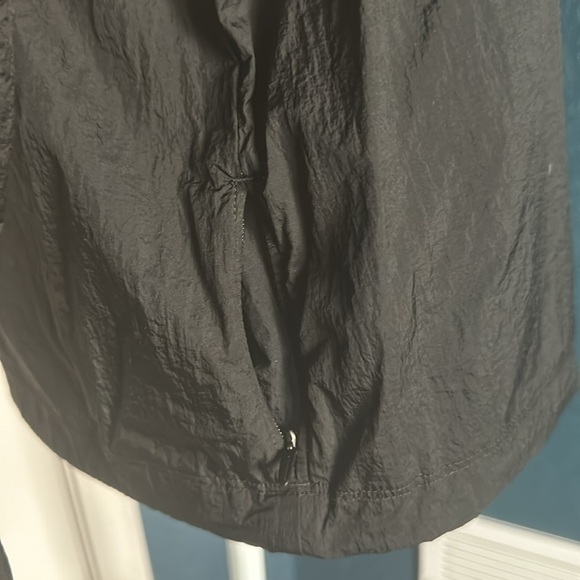 Athleta | Running Free Half-Zip in Black - Picture 4 of 8